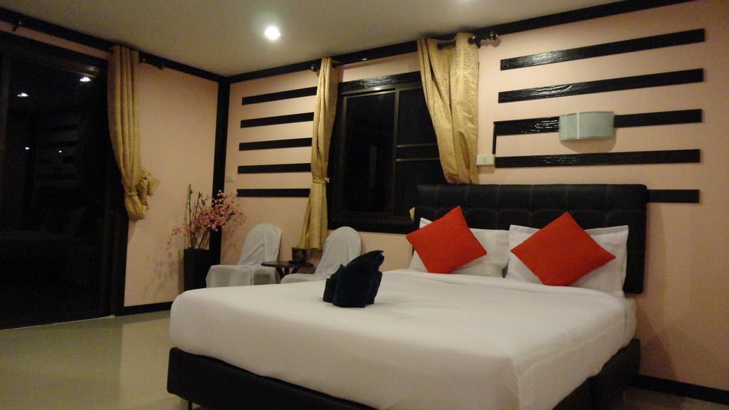Love You Resort Chumphon Habitación foto