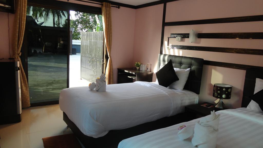 Love You Resort Chumphon Habitación foto