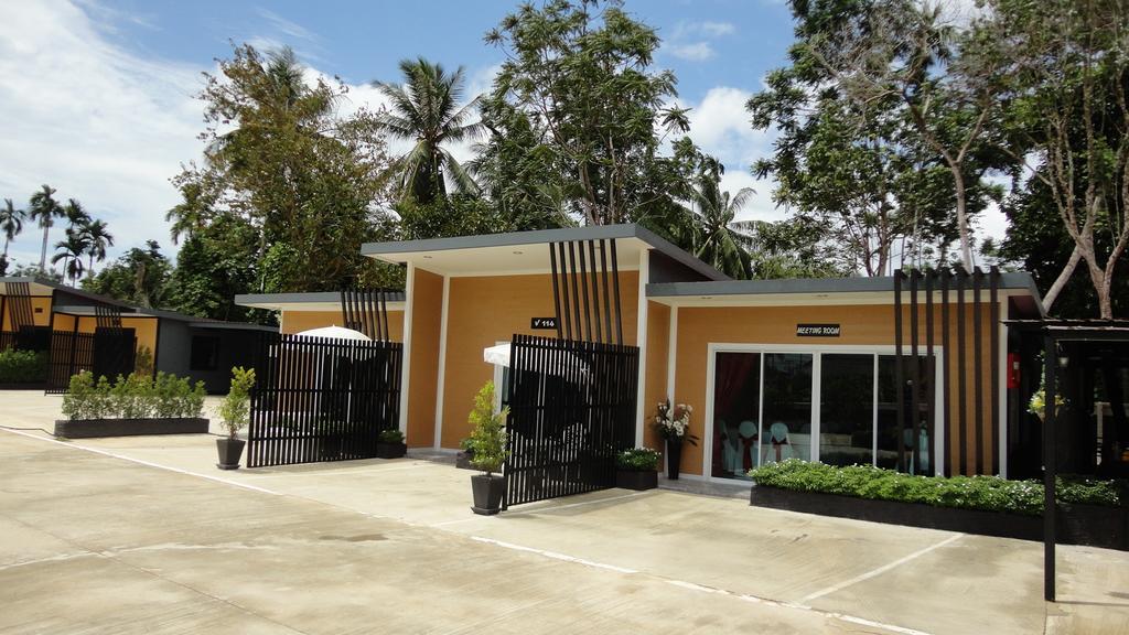 Love You Resort Chumphon Exterior foto