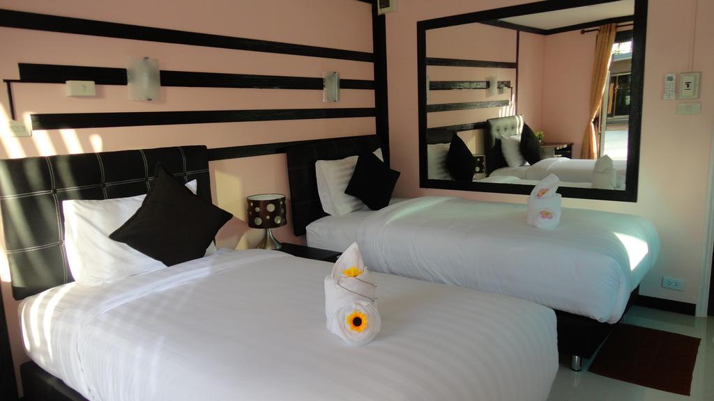 Love You Resort Chumphon Habitación foto